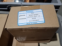 Partij diverse schroeven, bouten, moeren en ringen, o.a. maxxfast, fisher, fabory - afbeelding 18 van  33