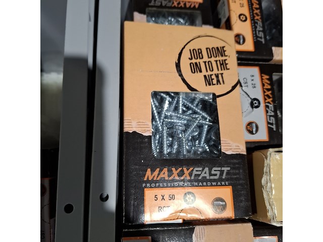 Partij diverse schroeven, bouten, moeren en ringen, o.a. maxxfast, fisher, fabory - afbeelding 29 van  33