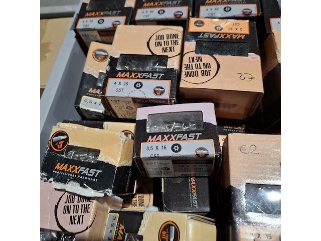 Partij diverse schroeven, bouten, moeren en ringen, o.a. maxxfast, fisher, fabory - afbeelding 33 van  33