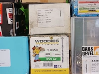 Partij diverse schroeven - afbeelding 9 van  21