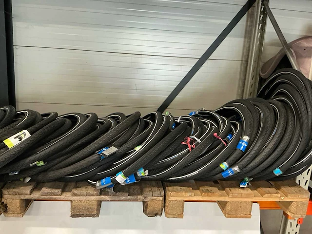 Partij diverse schwalbe/continental fietsbanden (57x) - afbeelding 10 van  10