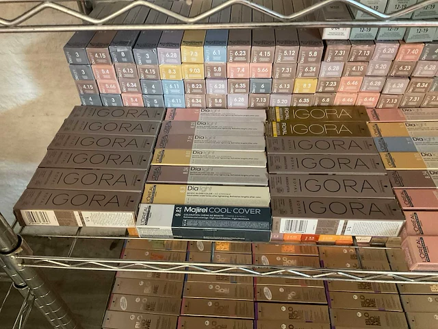 Partij diverse schwarzkopf & l’oréal haarverf (768x) - afbeelding 7 van  19