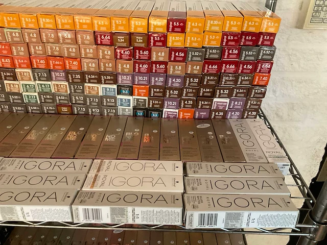 Partij diverse schwarzkopf & l’oréal haarverf (768x) - afbeelding 14 van  19