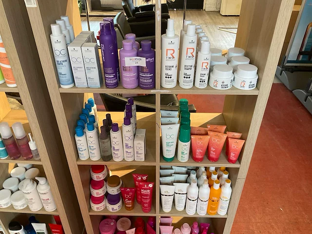 Partij diverse schwarzkopf&lee stafford haarproducten (152x) - afbeelding 1 van  12