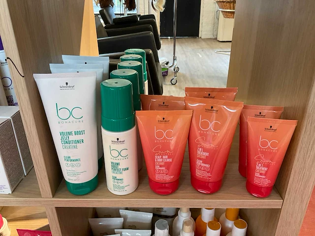 Partij diverse schwarzkopf&lee stafford haarproducten (152x) - afbeelding 11 van  12