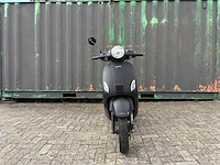 Partij diverse scooters - afbeelding 7 van  113
