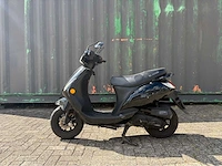 Partij diverse scooters - afbeelding 13 van  113