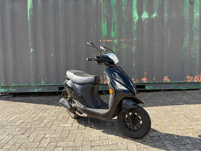 Partij diverse scooters - afbeelding 33 van  113