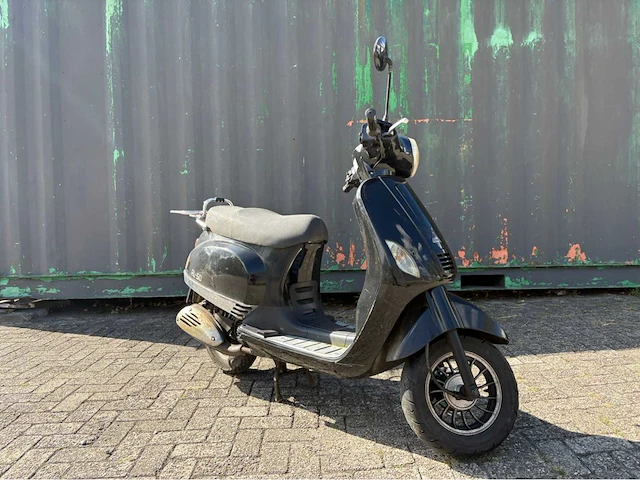 Partij diverse scooters - afbeelding 36 van  113