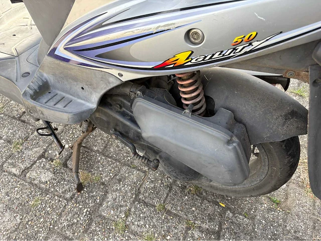 Partij diverse scooters - afbeelding 53 van  113