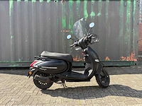 Partij diverse scooters - afbeelding 70 van  113
