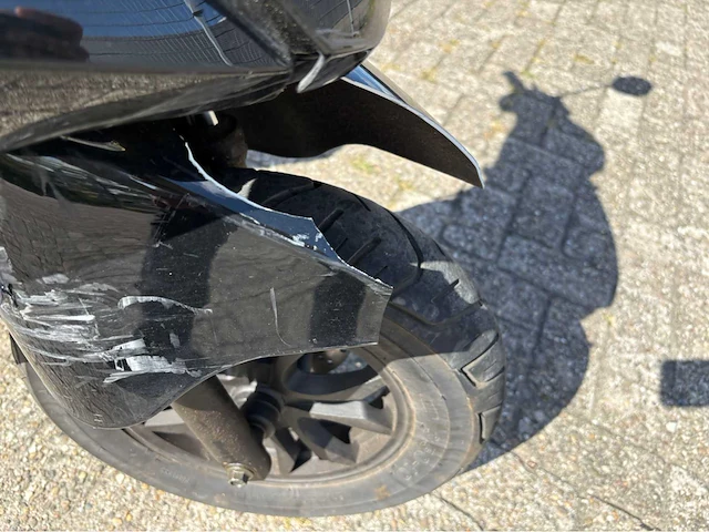 Partij diverse scooters - afbeelding 86 van  113