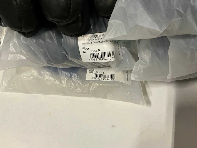 Partij diverse sealskinz fietshandschoenen (16x) - afbeelding 11 van  11