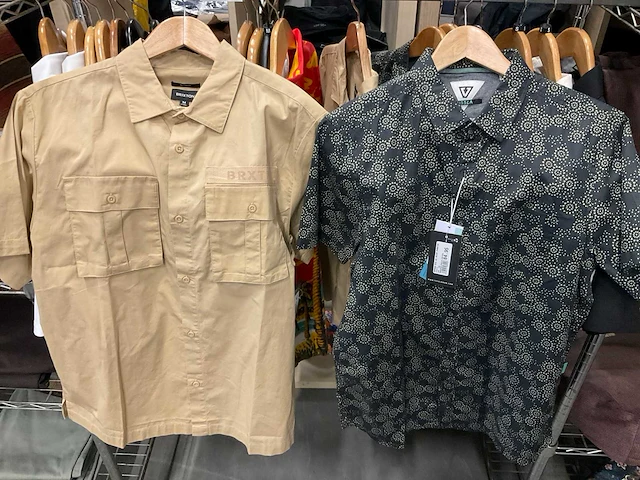 Partij diverse shirts o.a adidas/volcom/rvca/brixton (20x) - afbeelding 12 van  12