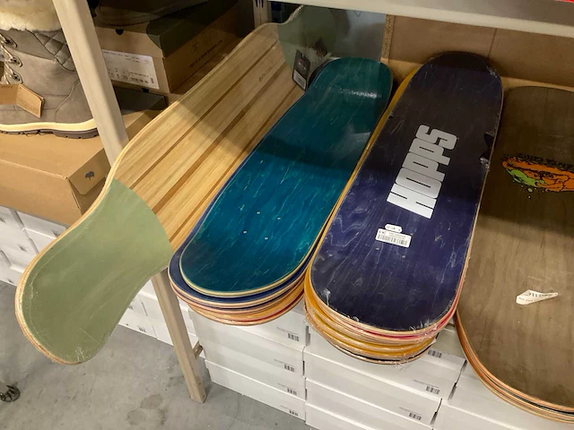 Partij diverse skateboard decks (44x) - afbeelding 5 van  12