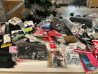 Partij diverse skateboard onderdelen/toebehoren (255x) - afbeelding 10 van  13
