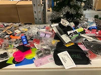 Partij diverse skateboard onderdelen/toebehoren (255x) - afbeelding 11 van  13