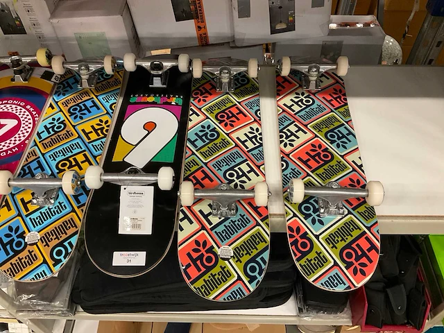 Partij diverse skateboards (5x) - afbeelding 2 van  5
