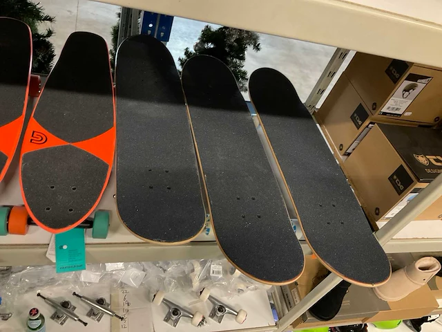 Partij diverse skateboards (9x) - afbeelding 7 van  7