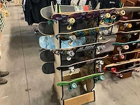 Partij diverse skateboards met display (10x)