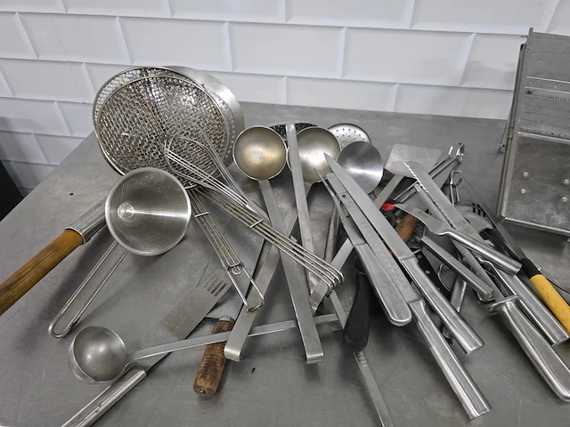 Partij diverse slagerij (snij) benodigheden - afbeelding 2 van  3