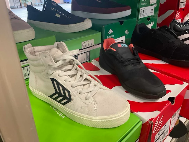 Partij diverse sneakers (24x) - afbeelding 6 van  9
