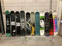 Partij diverse snowboards (11x) - afbeelding 1 van  5