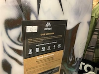 Partij diverse snowboards o.a burton/jones/libtech (28x) - afbeelding 3 van  19
