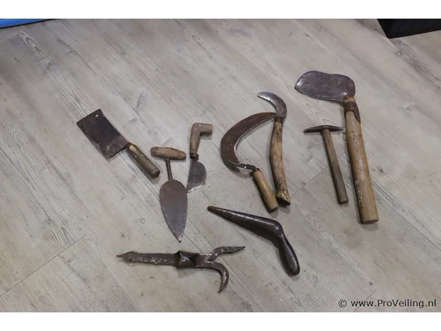 Partij diverse soorten (oud/antiek) gereedschap - afbeelding 1 van  5