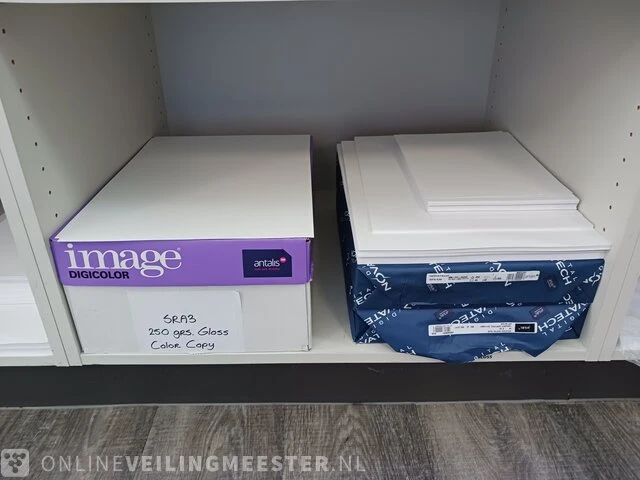 Partij diverse soorten papier - afbeelding 7 van  23
