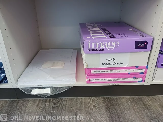 Partij diverse soorten papier - afbeelding 9 van  23
