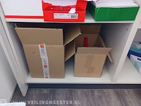 Partij diverse soorten papier - afbeelding 17 van  23