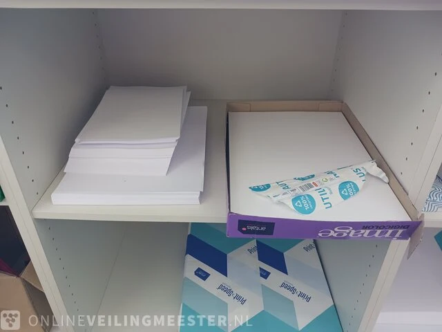Partij diverse soorten papier - afbeelding 18 van  23