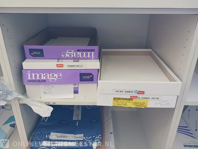 Partij diverse soorten papier - afbeelding 22 van  23