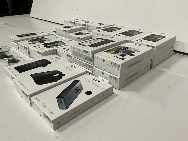 Partij diverse sp connect bike items (37x) - afbeelding 14 van  14