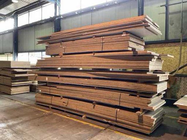 Partij diverse spaanplaten (ca. 55x) - afbeelding 2 van  7