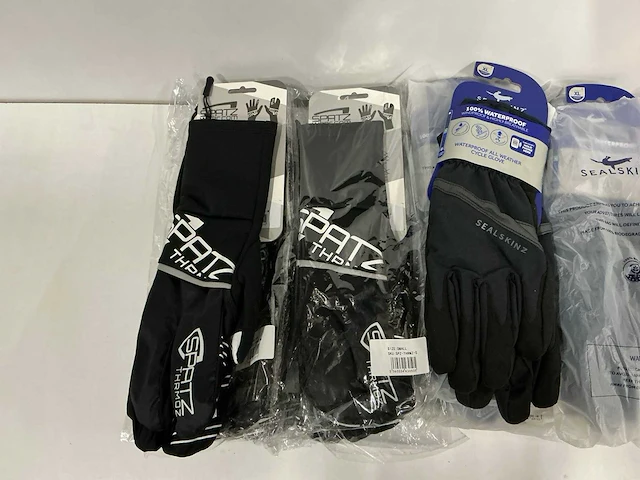 Partij diverse spatz & sealskinz handschoenen (20x) - afbeelding 3 van  10