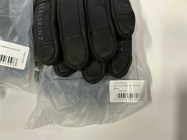 Partij diverse spatz & sealskinz handschoenen (20x) - afbeelding 6 van  10