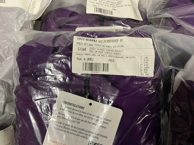 Partij diverse sport2x/bioracer fiets jackets (96x) - afbeelding 14 van  17