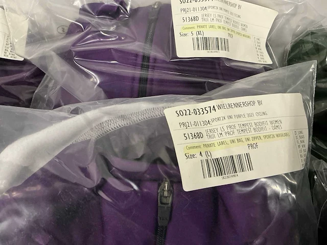 Partij diverse sport2x/bioracer fiets jackets (96x) - afbeelding 17 van  17