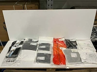 Partij diverse sport2x/bioracer fiets jerseys/jackets (140x) - afbeelding 1 van  16