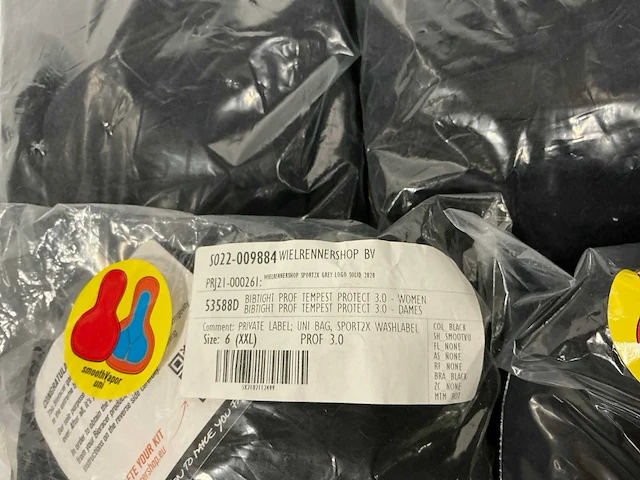 Partij diverse sport2x/bioracer fietsshorts (122x) - afbeelding 12 van  16