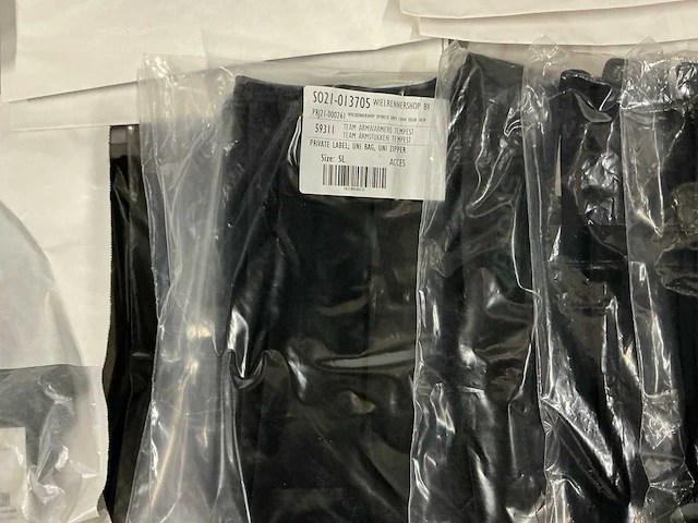 Partij diverse sport2x/bioracer leg/arm warmers (82x) - afbeelding 2 van  17