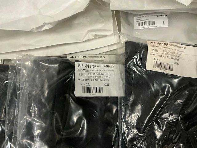 Partij diverse sport2x/bioracer leg/arm warmers (82x) - afbeelding 3 van  17