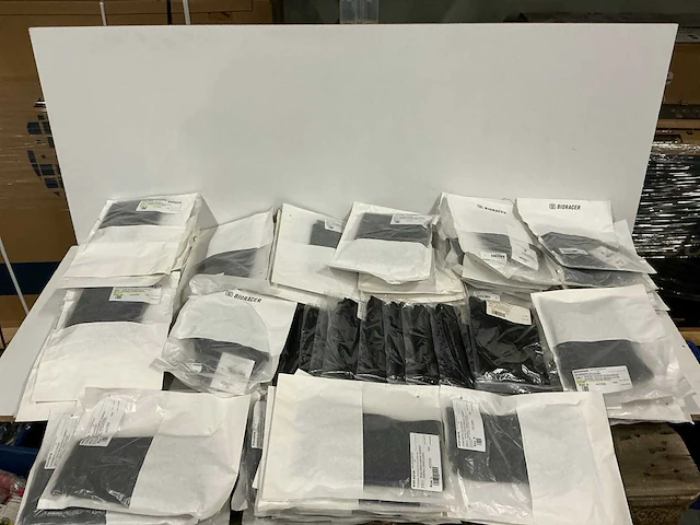 Partij diverse sport2x/bioracer leg/arm warmers (82x) - afbeelding 1 van  17