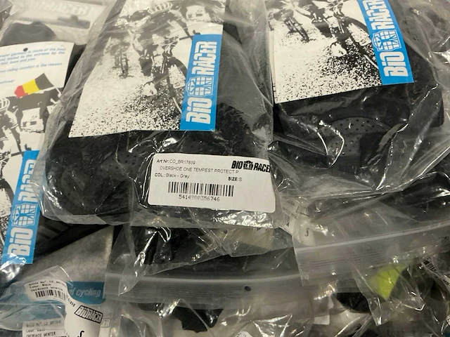 Partij diverse sport2x/bioracer over shoes/shoe covers (44x) - afbeelding 10 van  11