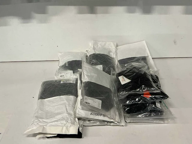 Partij diverse sport2x/bioracer wielrenkleding (23x) - afbeelding 1 van  24