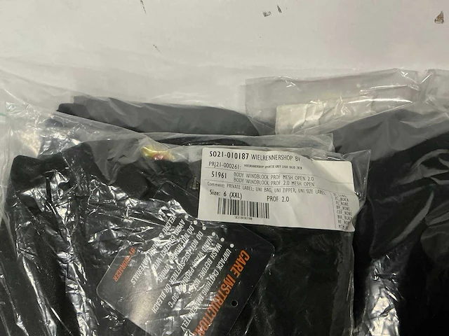 Partij diverse sport2x/bioracer wielrenkleding (43x) - afbeelding 10 van  17