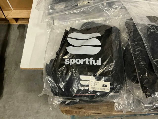 Partij diverse sportful bibshorts/bibtights/bibs/shorts (32x) - afbeelding 26 van  29