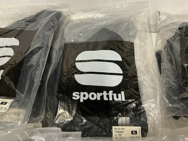 Partij diverse sportful bibshorts/bibtights/bibs/shorts (32x) - afbeelding 29 van  29